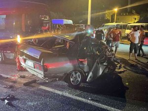 İ̇ki Otomobilin Yarışı Kazaya Neden Oldu: 1 Ağır Yaralı