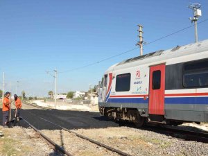 Tarsus’ta Hemzemin Geçitler Daha Güvenli Hale Getiriliyor