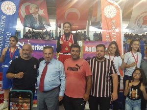 Samsunlu Öğrenci Şampiyonluklarına Bir Yenisi Daha Ekledi