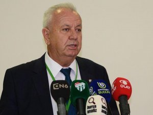 Bursaspor Divan Kurulu Başkanı Galip Sakder: “Her Şeye Rağmen Umutlu Olmalıyız”