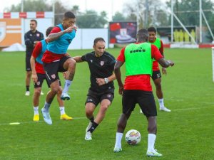 Samsunspor İle Manisa Fk 5. Randevuya Çıkıyor