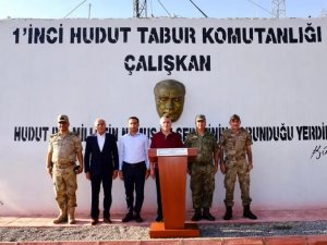 Şırnak Valisi Bilgin Mehmetçik İle Bir Araya Geldi