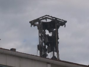 Sancaktepe’de Çatı Yangını