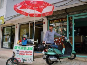 ’Çark’ Kelimesinden Yola Çıktı, Yıllardır Kentte Seyyar Bileycilik Yapıyor