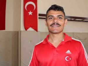Milli Antrenör Ailelere Spora Teşvik Konusunda Çağrıda Bulundu