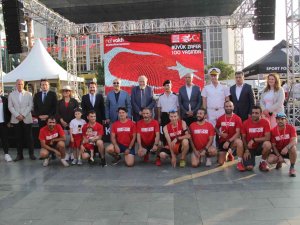 Zafer Rotasında Düzenlenen İlk Ultra Maraton İ̇zmir’de Noktalandı