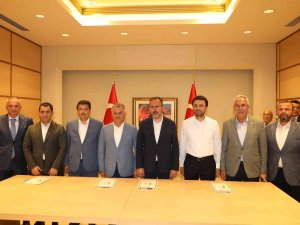 Antalya’ya 400 Milyon Tl’lik Spor Yatırımı