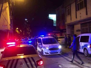 Kadıköy’de Gürültü Gerginliği: Polis Mahallede Geniş Güvenlik Önlemi Aldı