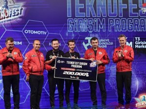 Gaün’lü Öğrencilere 200 Bin Tl’lik Destek