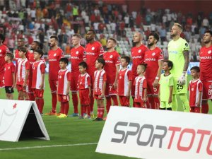 Antalyaspor Son 2 Haftada Kalesinde 7 Gol Gördü