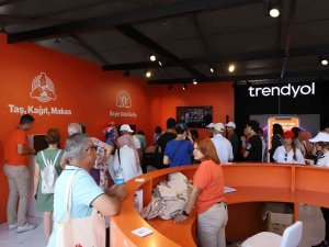 Teknofest’te Yer Alan Refik Anadol Sergisine İlgi