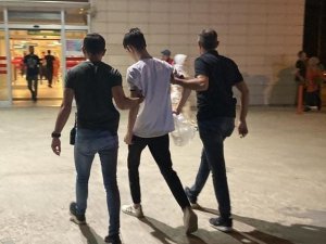 Bıçaklı Gaspçı Tutuklandı