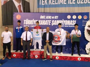 Manisa Bbsk’lı Karateciler Başarısını Perçinledi