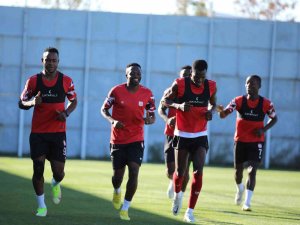 Sivasspor, Slavia Prag Maçına İddialı Hazırlanıyor