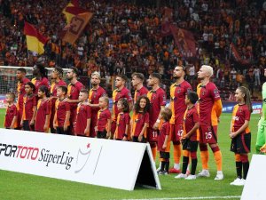 Galatasaray’da Seferovic’in Yerine Gomis 11’de