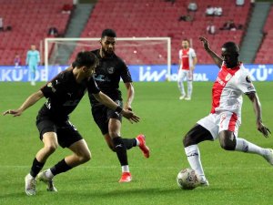 Spor Toto 1. Lig: Samsunspor: 0 - Manisa Fk: 1