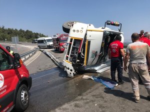 Mersin’de Devrilen Su Tankerinin Sürücüsü Hayatını Kaybetti