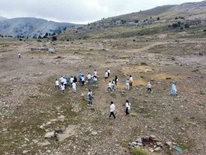 Balıkesirli Küçük Kaşifler Kazdağları’nın Zirvesine Tırmandılar