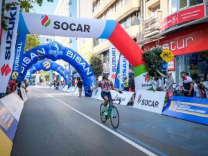Bisiklet Turnuvasında 2 Bin Amatör Ve Profesyonel Bisikletçi Pedal Çevirdi