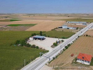 Konya Büyükşehir’den Çeltik’e 21,7 Kilometre Daha Mahalle Yolu