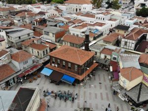 Orta Camii, 3 Asra Yaklaşan Tarihiyle Ayakta