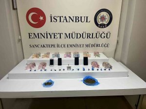 Sancaktepe’de Üst Katı Kafe Alt Katı Uyuşturucu Ticarethanesi Olan İş Yerine Baskın