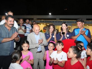 İ̇zmir Fuarı’nda Bayraklı Rüzgarı