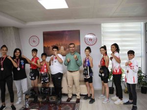 Muaythai Türkiye Şampiyonasında 9 Madalya Kazanıldı