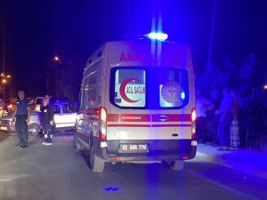 İ̇ki Otomobil Çarpıştı: 1 Yaralı