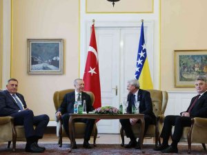 Erdoğan, Bosna Hersek Devlet Başkanlığı Konseyi Üyeleriyle Görüştü