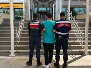 Antalya’da 20 Yıl 50 Ay Hapis Cezası İle Aranan Şahıs Yakalandı