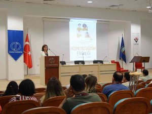 Anadolu Üniversitesi Eğitim Fakültesinde ’Hizmet İçi Eğitim’ Etkinliği Başladı