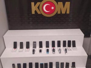 Kayseri’de 30 Adet Gümrük Kaçağı Telefon Ele Geçirildi