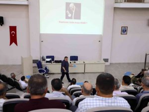 Neü Yöneticileri, İ̇stişare Ve Eğitim Programında Bir Araya Geldi