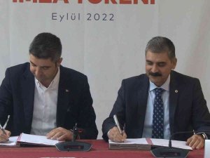 Kartal Belediyesi’nde Toplu İş Sözleşmesi Sevinci