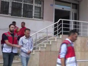 İ̇stanbul’da Kuyumcu Soygununa Karışan Şüphelilerden 2’si Konya’da Yakalandı