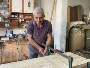 Kestane Kalasından Balık Figürü Çıktı