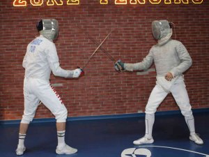 Genç Yaşında Elde Ettiği Başarılar İle Eskrim Sporunda Adını Tarihe Yazdırıyor