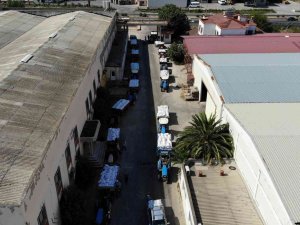 Kuru Üzüm Alımının Başladığı Tmo’ya Çiftçilerden Yoğun İlgi