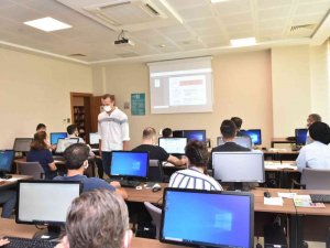 Gso’da Uluslarası Pazarlama Ve Müşteri Bulma Yöntemleri Eğitimi Verildi