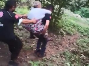 Sağlık Görevlisinden Takdir Toplayan Hareket