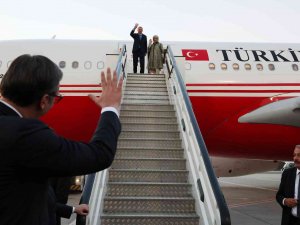 Cumhurbaşkanı Erdoğan, Sırbistan Cumhurbaşkanı Vucic Tarafından Uğurlandı