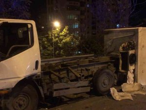 Pendik E-5’te Kaza: 1 Ölü, 3 Yaralı