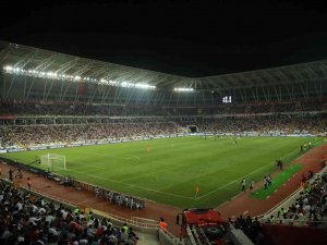 Sivasspor’a 31 Bin Euro Para Cezası!