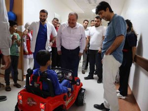 Kilis’te Yetim Çocuklar Sünnet Oldu