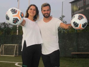 Futbolda Bir İlk: Evli Çift Beraber Takım Yönetiyor