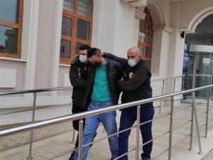 Konya’da Kayınvalidesini Öldürüp Eşini Ağır Yaralayan Sanığın Yargılanmasına Devam Edildi