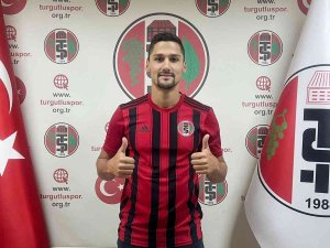 Turgutluspor Golcü Oyuncu Noyan Öz’ü Renklerine Bağladı
