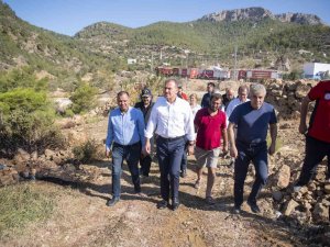 Seçer: "Tüm İmkanlarımızla Başından Beri Bölgedeyiz"