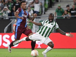 Uefa Avrupa Ligi: Ferencvaros: 3 - Trabzonspor: 1 (İ̇lk Yarı)